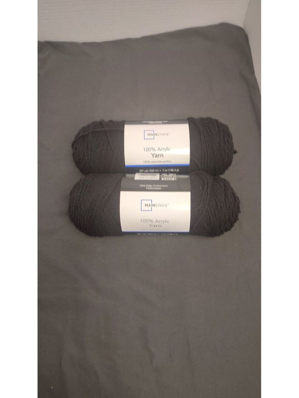 Mainstays 100% Acrylic Yarn Lot of 2 Skeins Root of Acer Black 397 Yards Each
